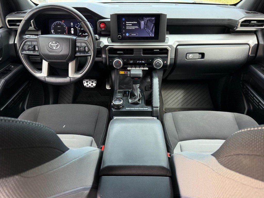 Used 2025 Toyota 4Runner TRD Sport AWD/4WD image 12