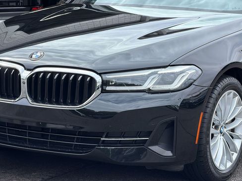 Used 2021 BMW 530i RWD image 11