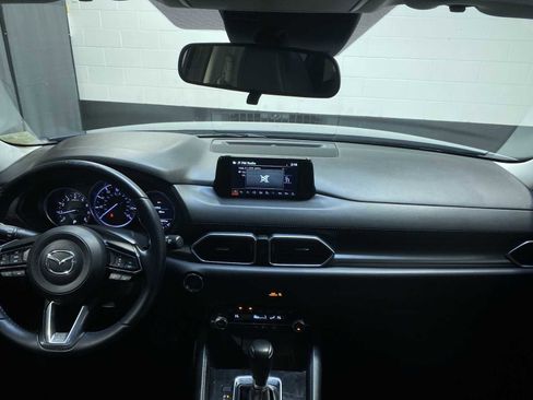 Used 2020 MAZDA CX-5 Touring image 10