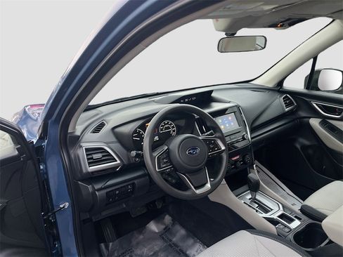Used 2021 Subaru Forester image 9