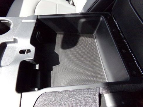 Used 2024 RAM 5500 Tradesman image 20