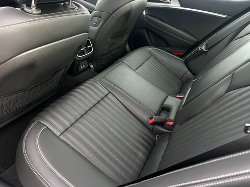 New 2026 Genesis G70 2.5T Prestige image 12