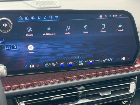 Used 2024 Chevrolet Traverse RS w/ LPO, Floor Liner Package image 24