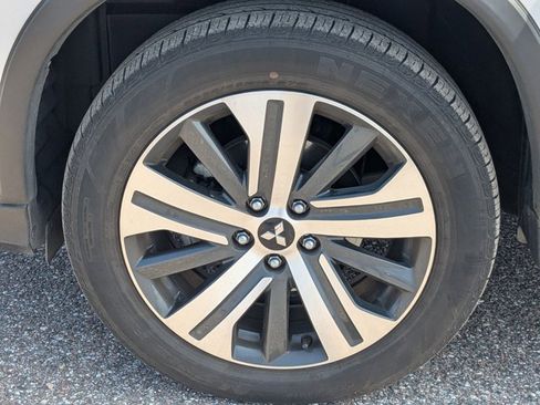 Used 2023 Mitsubishi Outlander Sport LE image 10