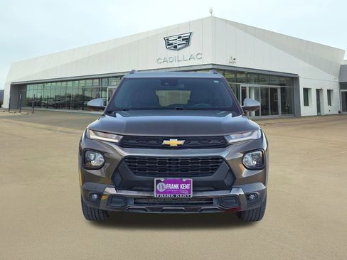 Used 2022 Chevrolet TrailBlazer ACTIV image 2