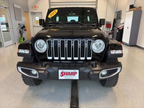 Used 2021 Jeep Wrangler Unlimited Sahara w/ Uconnect 4C Nav & Sound Group AWD/4WD image 5