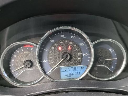 Used 2015 Toyota Corolla LE FWD image 7
