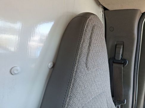 Used 2023 Chevrolet Express 3500 RWD image 16