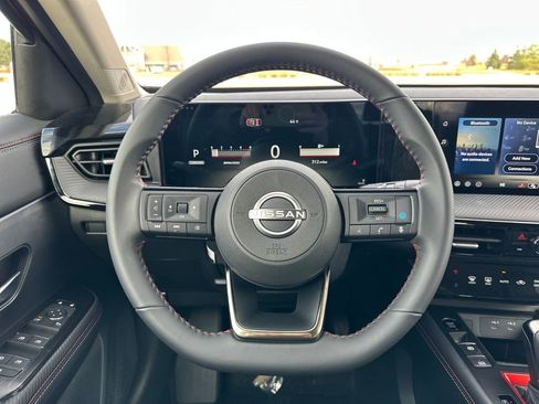 New 2026 Nissan Kicks SR w/ Cold Weather Package image 16