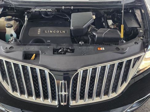 Used 2013 Lincoln MKX FWD w/ Wood Pkg image 15