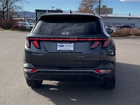 Used 2023 Hyundai Tucson SEL w/ Convenience Package image 3