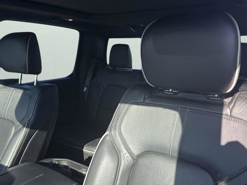 Used 2023 RAM 1500 Limited image 10