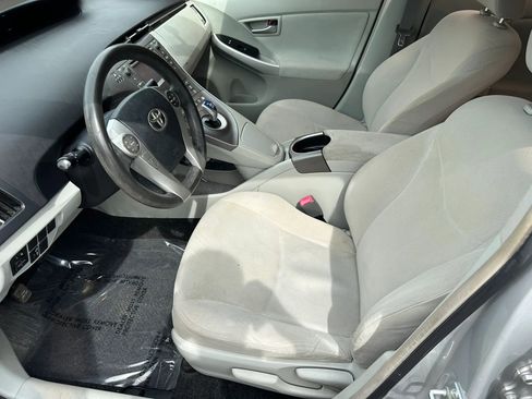 Used 2012 Toyota Prius Two image 20