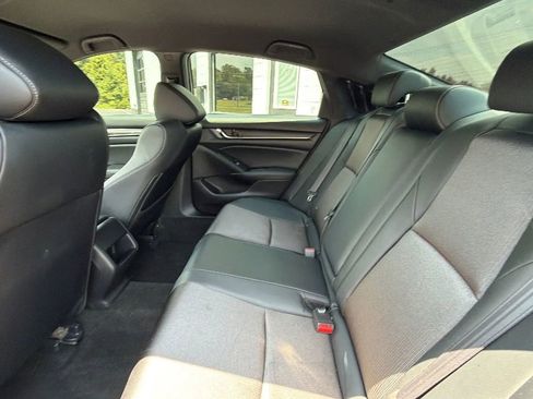 Used 2018 Honda Accord Sport image 34