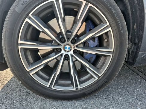 Used 2020 BMW X5 xDrive40i w/ M Sport Package AWD/4WD image 9