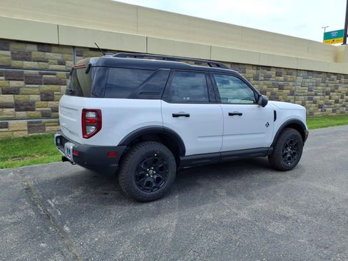 New 2026 Ford Bronco Sport Outer Banks AWD/4WD image 10