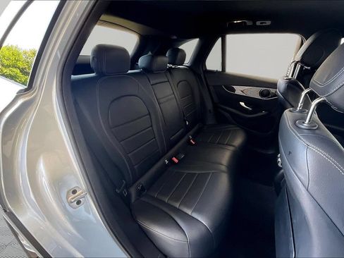 Used 2022 Mercedes-Benz GLC 300 image 23