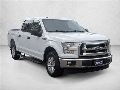 Used 2017 Ford F150 XLT image 3