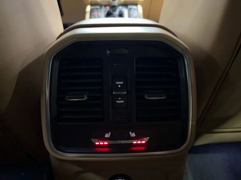 Used 2017 Porsche Macan S image 23