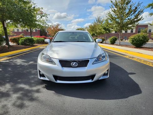Used 2012 Lexus IS 250 image 2
