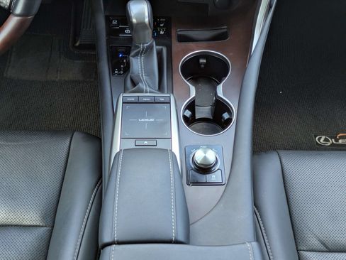 Used 2022 Lexus RX 350 FWD w/ Premium Package image 6