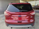 Used 2016 Ford Escape SE w/ Equipment Group 201A image 4