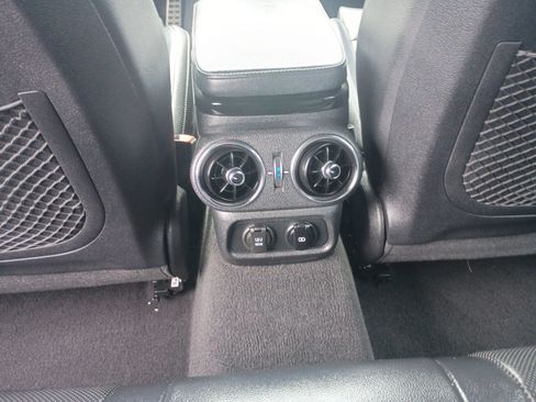 Used 2021 Kia Stinger GT-Line w/ Sun & Sound Package AWD/4WD image 25