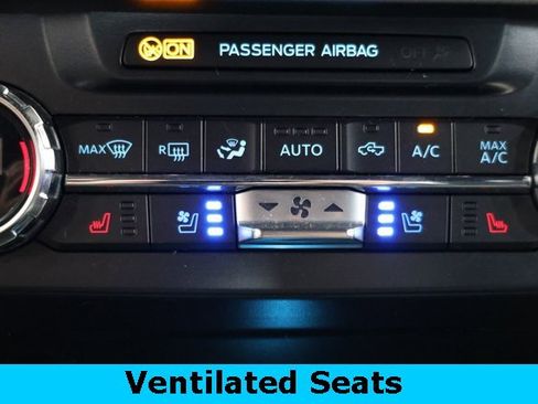 Used 2022 Ford F250 Lariat image 34