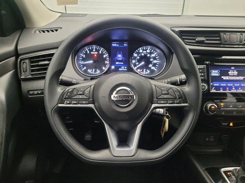 Used 2020 Nissan Rogue Sport S w/ Appearance Package FWD image 22