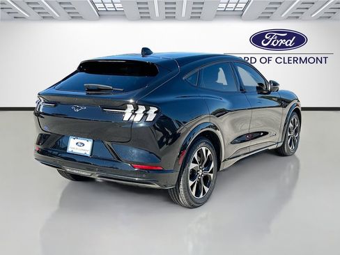 Used 2023 Ford Mustang Mach-E Premium image 7