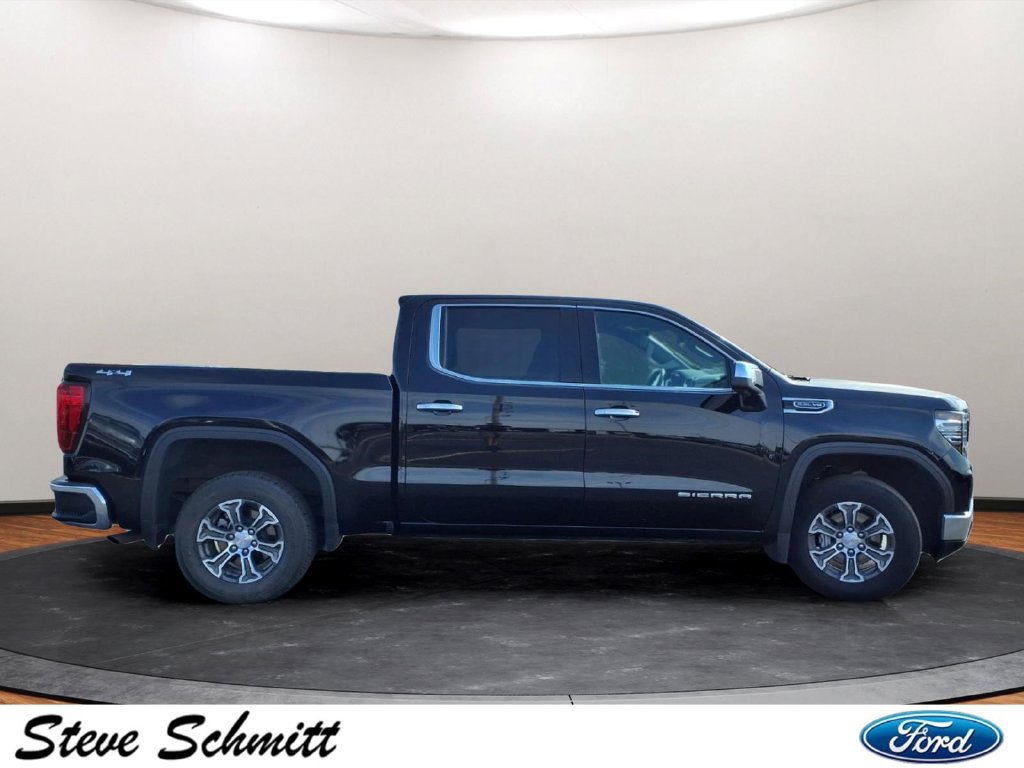 Used 2025 GMC Sierra 1500 SLT AWD/4WD image 25
