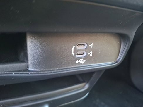 New 2026 Chrysler Voyager LX FWD image 20
