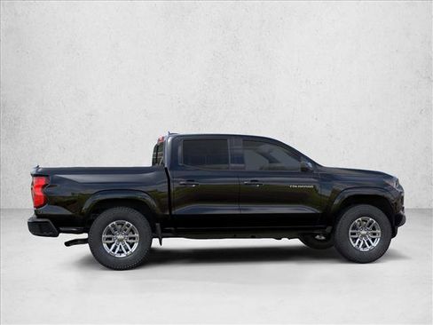 New 2026 Chevrolet Colorado LT image 2