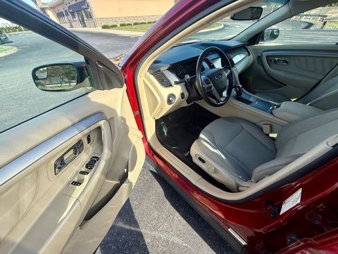 Used 2013 Ford Taurus SEL image 9