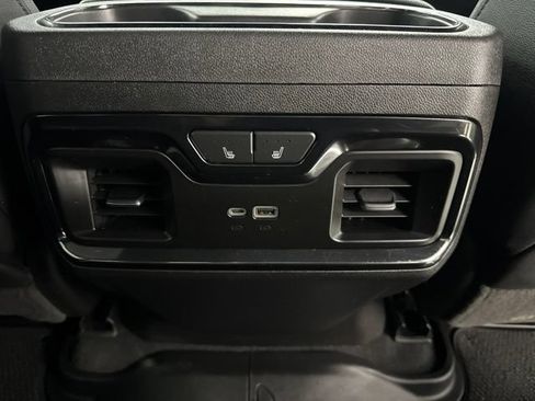 Used 2022 GMC Sierra 1500 AT4 w/ AT4 Preferred Package AWD/4WD image 33