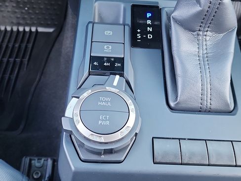 Used 2024 Toyota Tacoma SR5 image 26