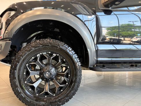 Used 2017 Ford F150 Raptor w/ Equipment Group 802A Luxury AWD/4WD image 10