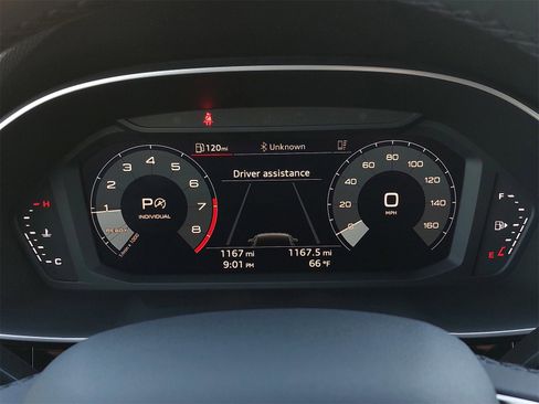 Used 2025 Audi Q3 2.0T Premium w/ Convenience Package image 19