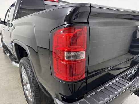 Used 2015 GMC Sierra 1500 Denali w/ Driver Alert Package AWD/4WD image 17