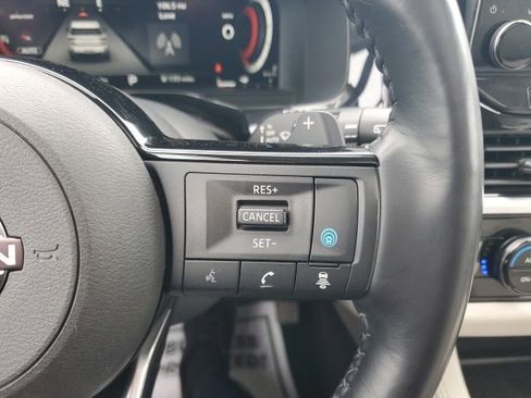 Used 2022 Nissan Pathfinder Platinum w/ Cargo Package AWD/4WD image 45