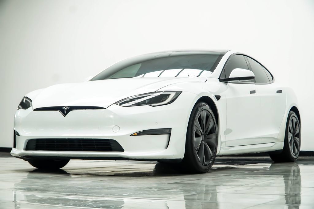 Used 2023 Tesla Model S AWD/4WD image 10