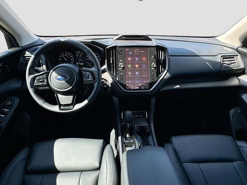 Used 2025 Subaru Ascent Bronze Edition image 30