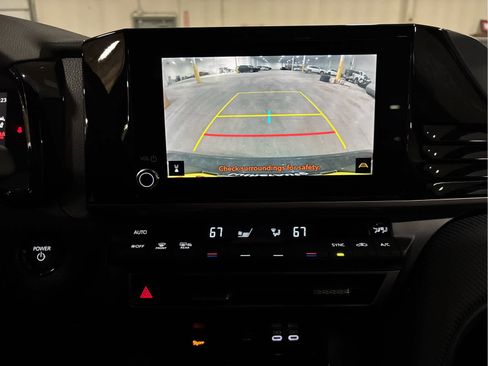 Certified 2025 Toyota Camry SE image 10