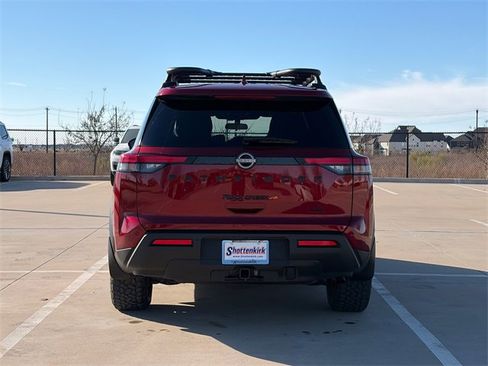 Used 2024 Nissan Pathfinder Rock Creek image 8