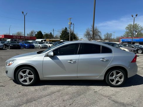 Used 2012 Volvo S60 T5 image 33