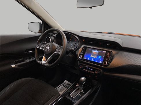 Used 2021 Nissan Kicks SV FWD image 18