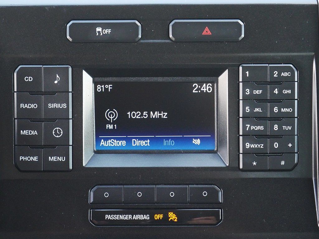 Used 2016 Ford F150 XLT AWD/4WD image 21