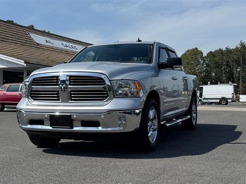 Used 2018 RAM 1500 Big Horn AWD/4WD image 2