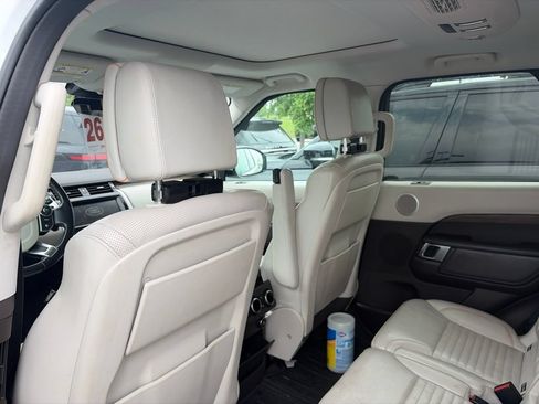 Used 2018 Land Rover Discovery HSE Luxury AWD/4WD image 20
