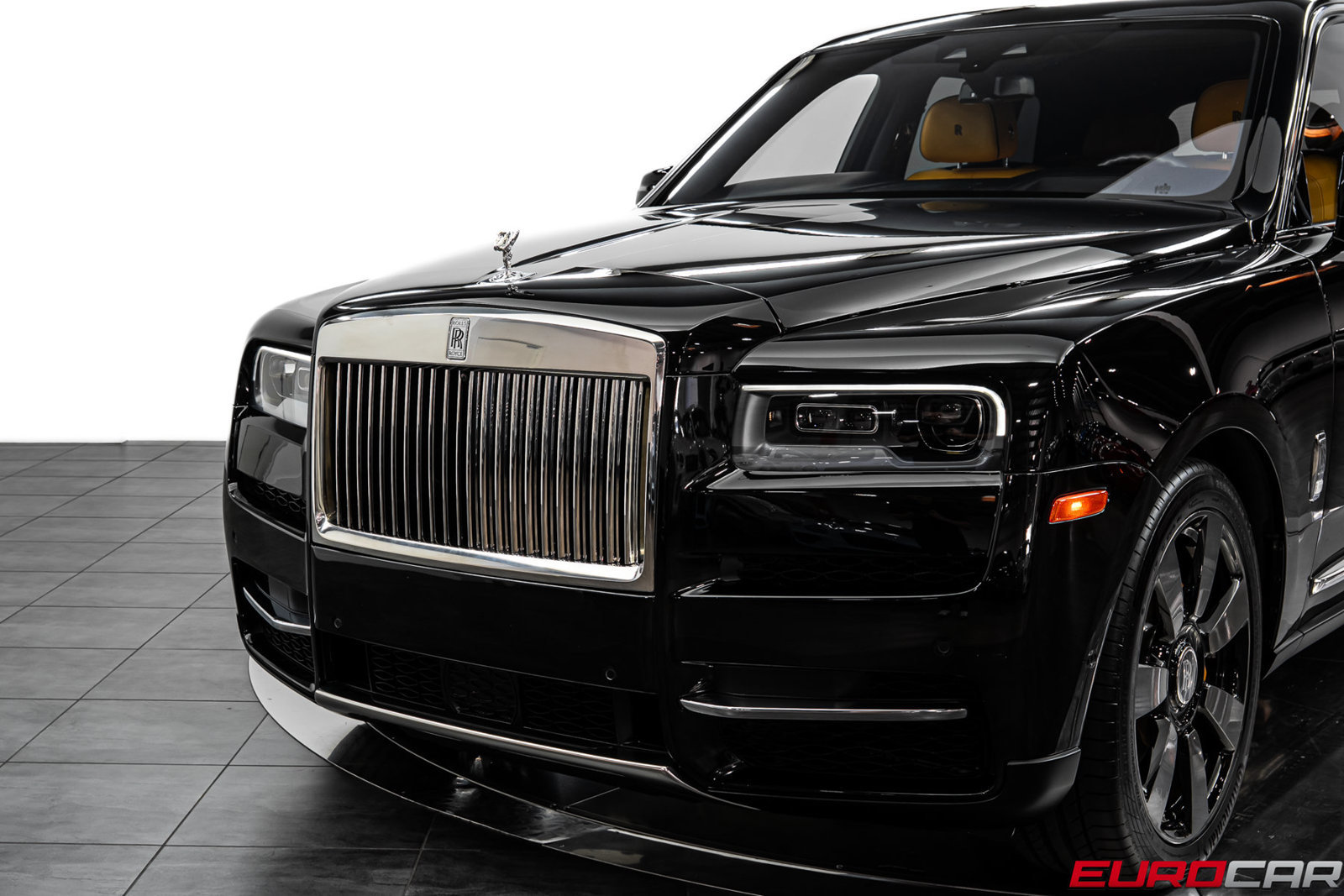 Used 2023 Rolls-Royce Cullinan AWD/4WD image 14